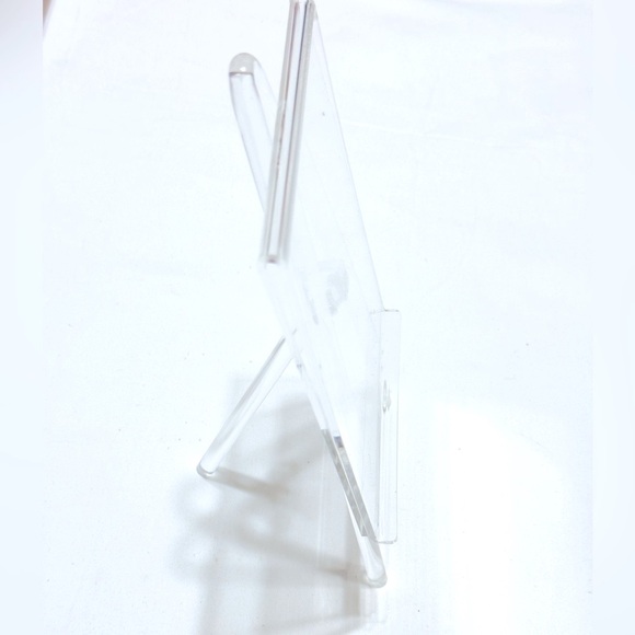 CONTAINER STORE 5”x10” Clear Acrylic Picture Frame Easel Stand - Holds 5x7 Photo - Picture 5 of 12